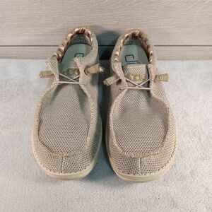 Hey Dude Men's Wally Sox Beige  Size 11 Lightweight Shoes Clean